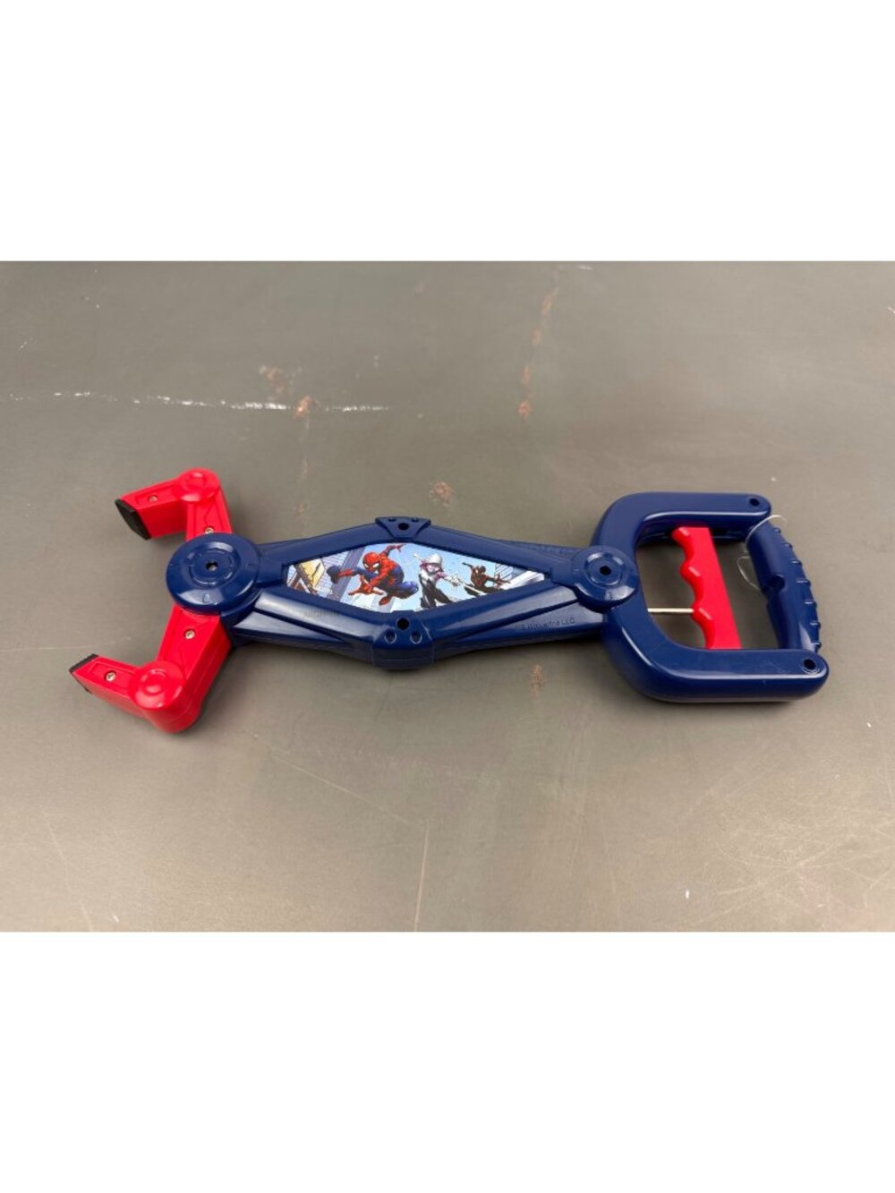 Spider-Man Web Grabber Toy Claw With Handle Grip Red & Blue Plastic Marvel